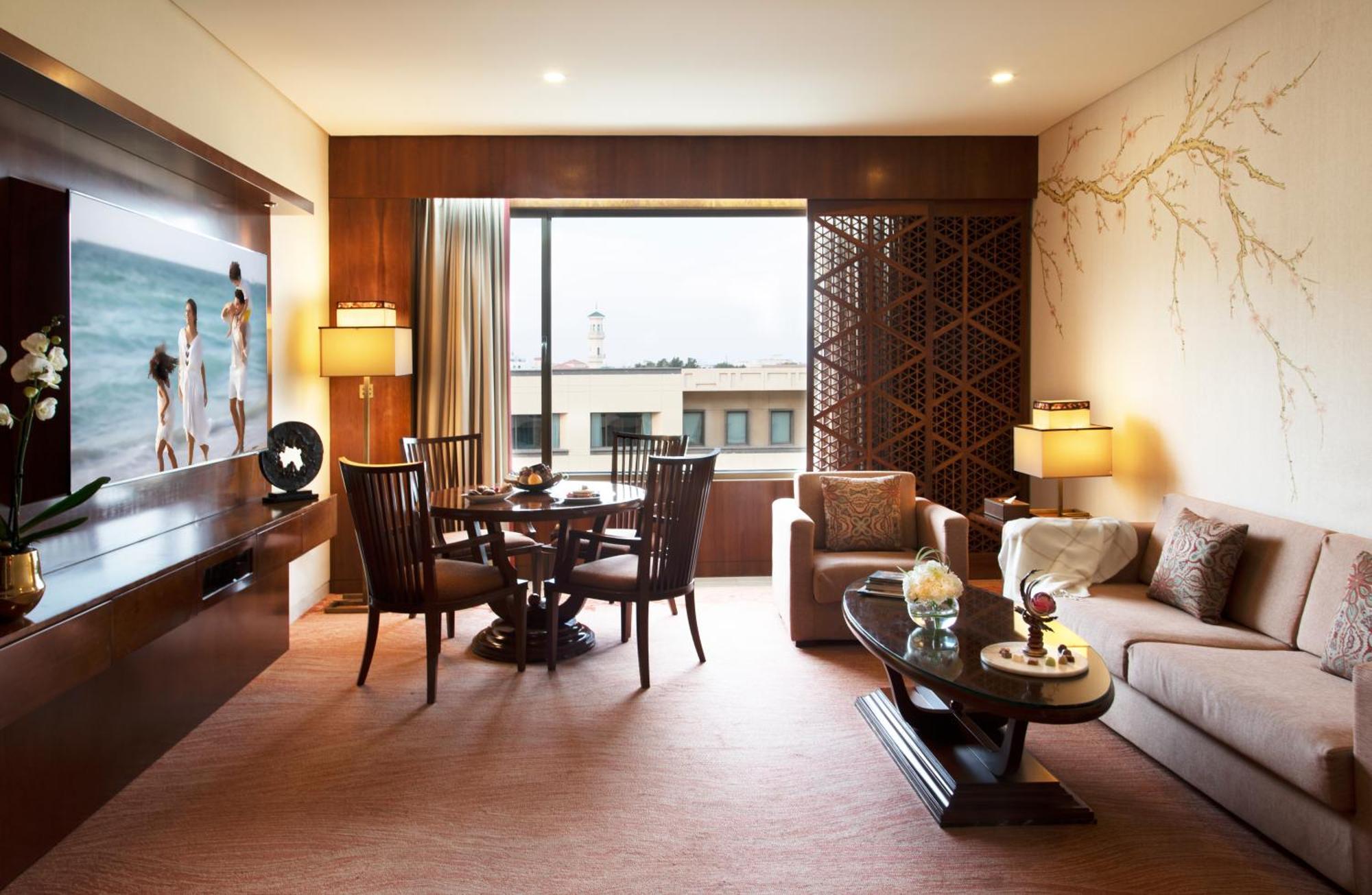 Jumeirah Messilah Beach Kuwait Kuwait City Exterior photo A suite at The Park, Hyderabad