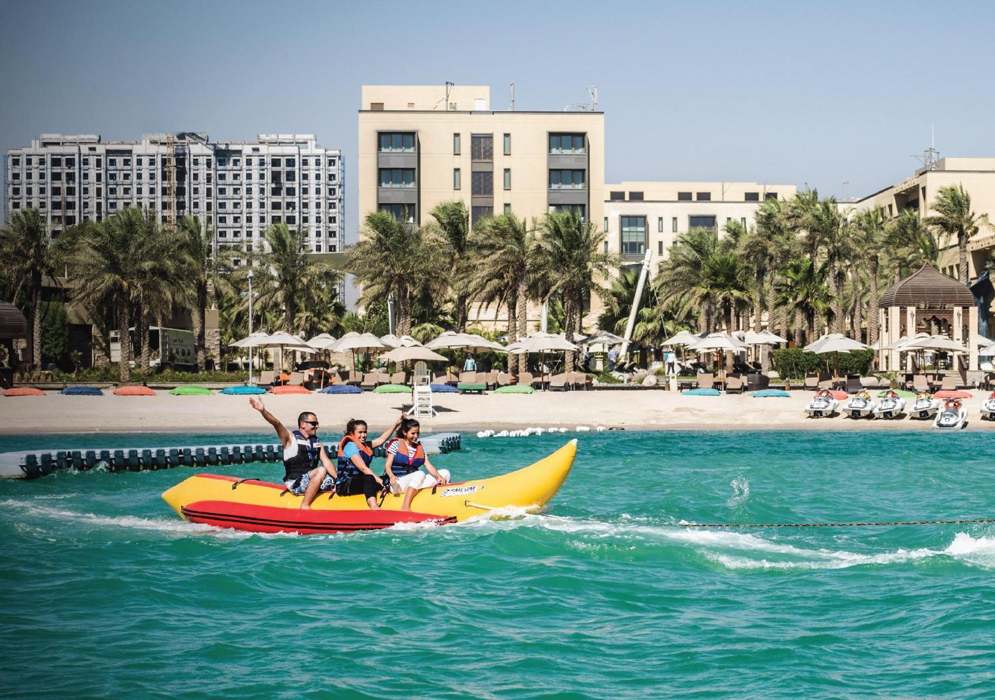 Jumeirah Messilah Beach Kuwait Kuwait City Exterior photo Beach at Jumeirah Beach Hotel
